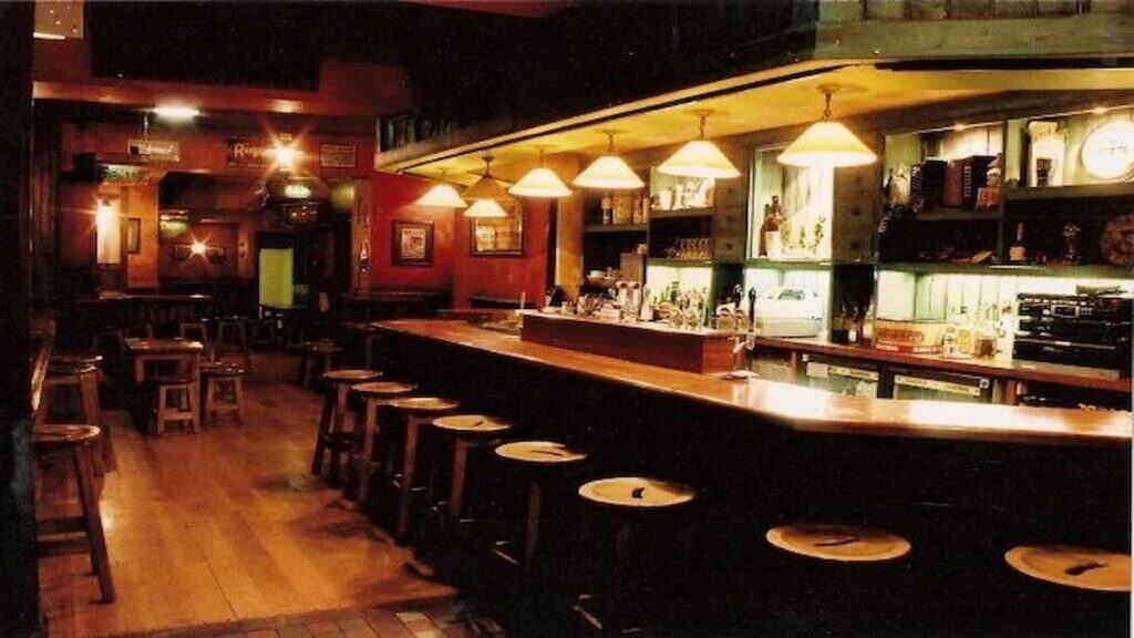 Dublin or Cork, Devitt's Pub Dublin