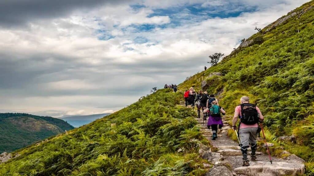 Does Scotland have mountains, Ben Nevis hiking route