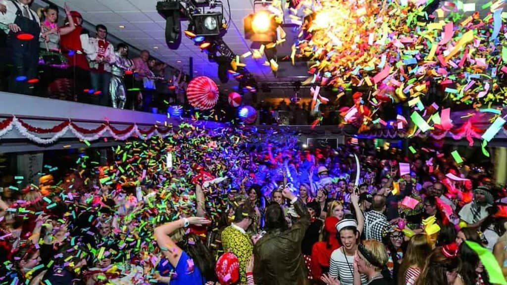 Best nightlife in Germany, Boat party