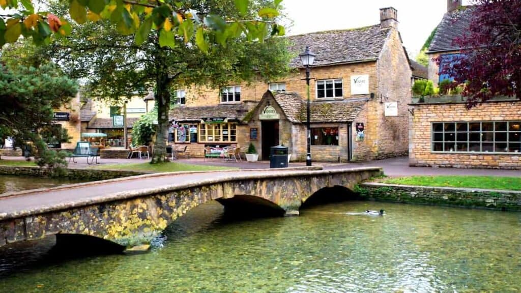 Prettiest villages in the Cotswolds, Bourton-on-the-Water