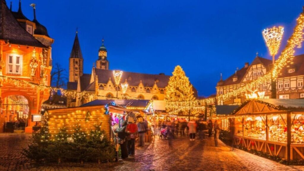 Copenhagen vs Stockholm, Tivoli gardens christmas