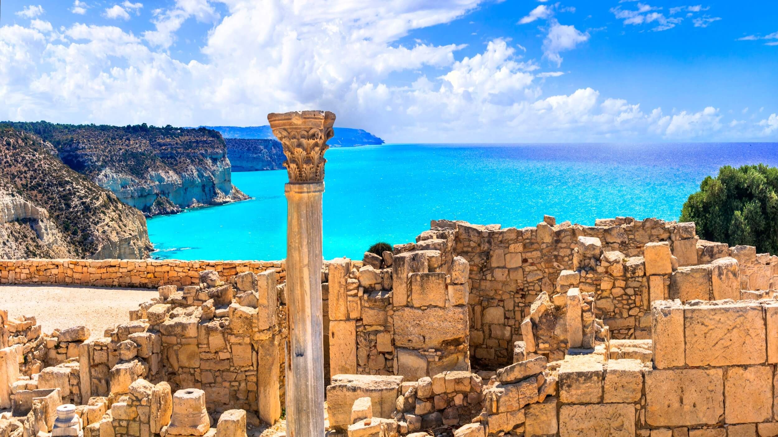 reasons to visit Cyprus, the great scenery