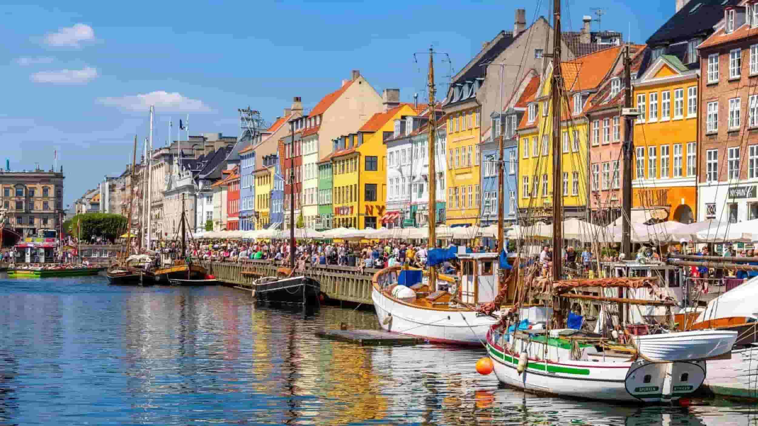 Denmark tourist sites, Nyhavn daytime