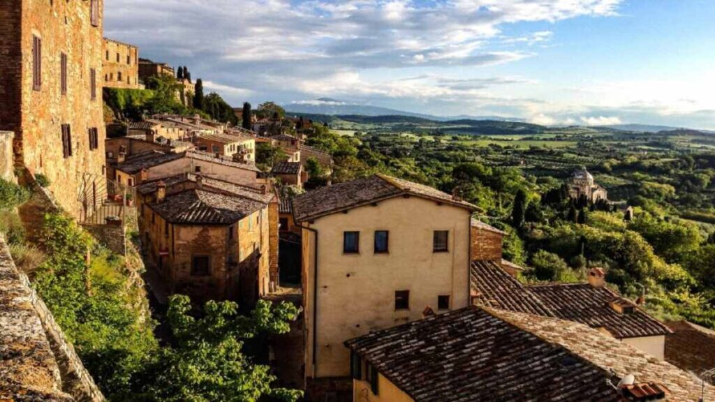 Famous Sites in Italy, Montepulciano