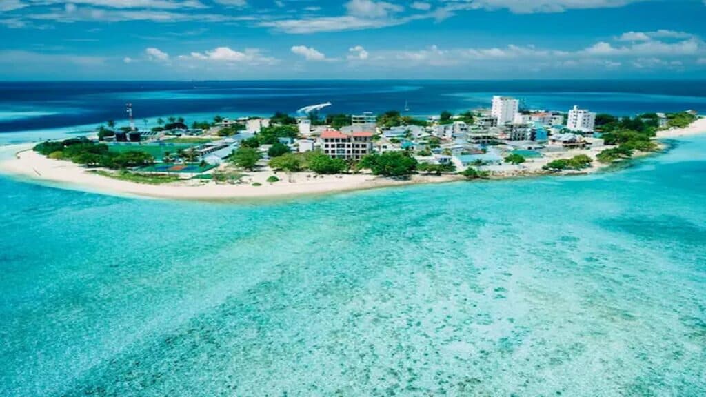 Maldives 5 day itinerary, Maafushi island