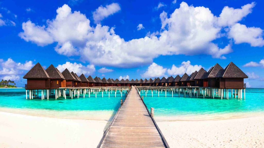 Maldives Vacation Cost, luxury huts