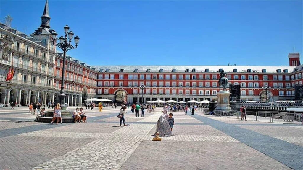 Sightseeing in Madrid Spain, Plaza Mayor