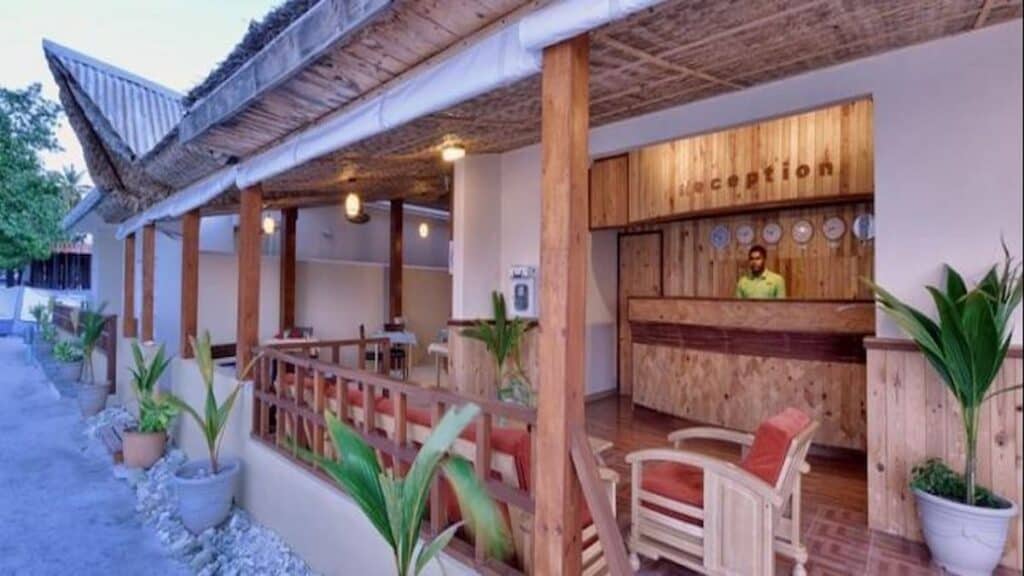 Maldives 5 day itinerary, White shell beach inn