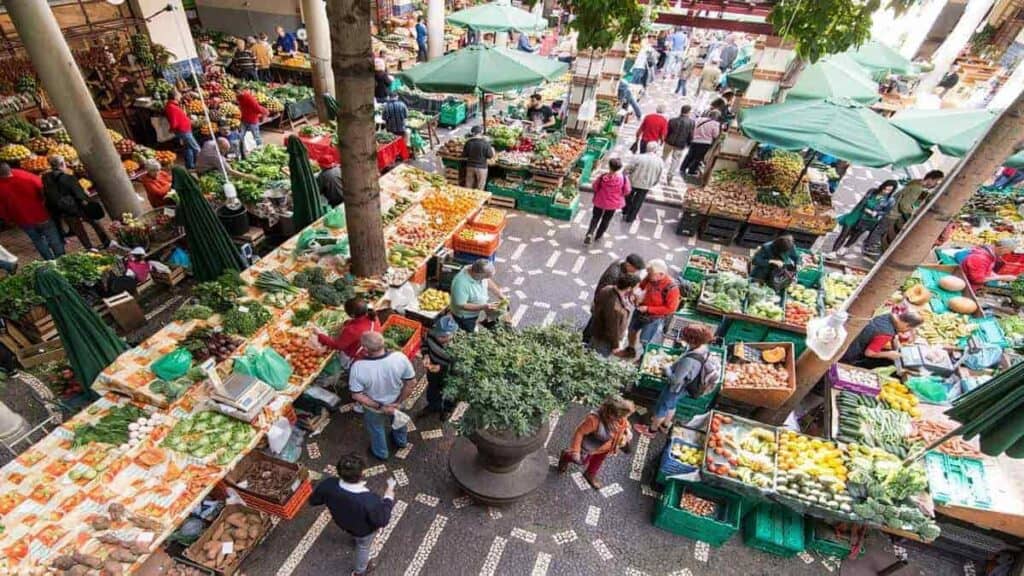 Madeira island attractions, Mercado dos Lavradores market