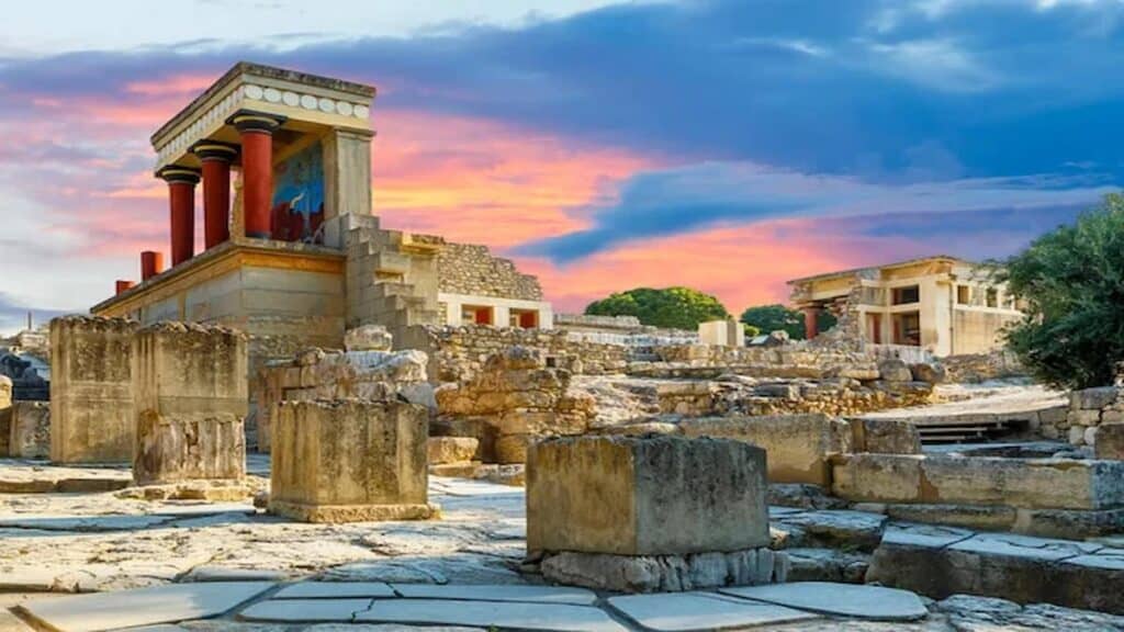 Must See islands in Greece, Knossos Palace