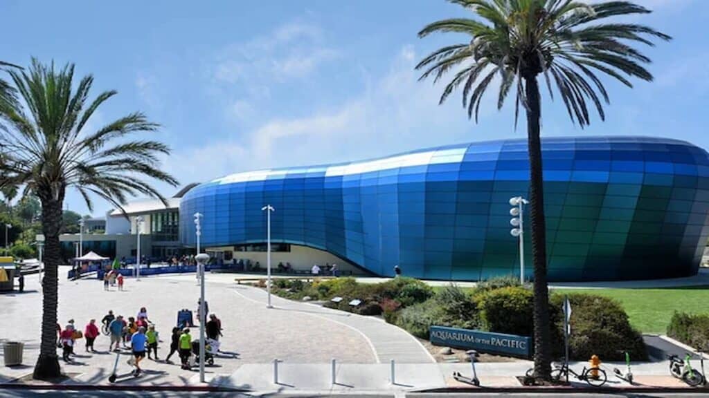 Attractions in Southern California, Long Beach Aquarium