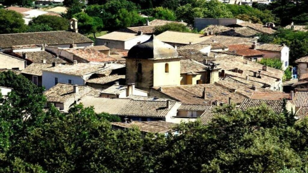 Best towns Provence France, Merindol