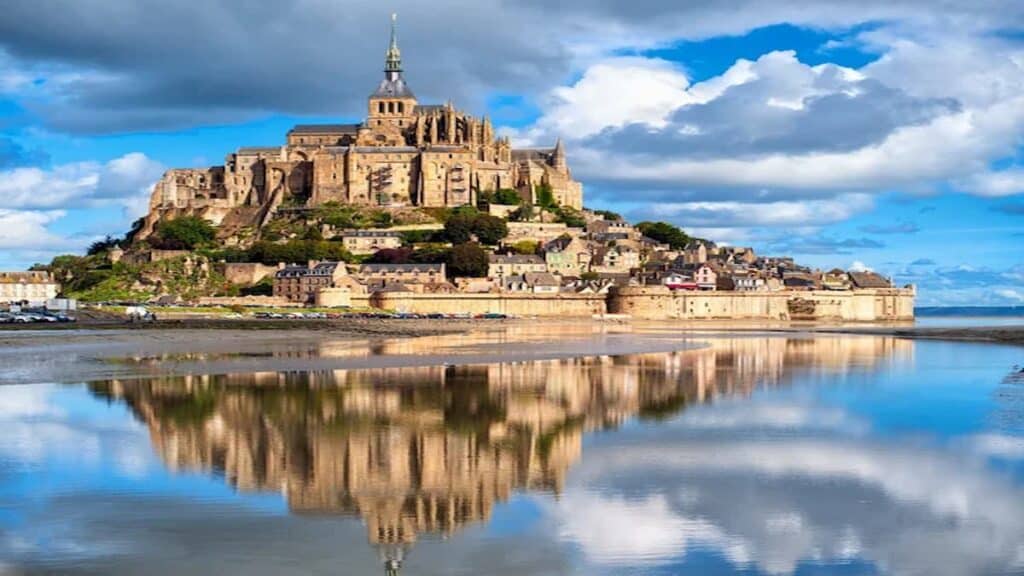 Prettiest places in France, Mont Saint-Michel