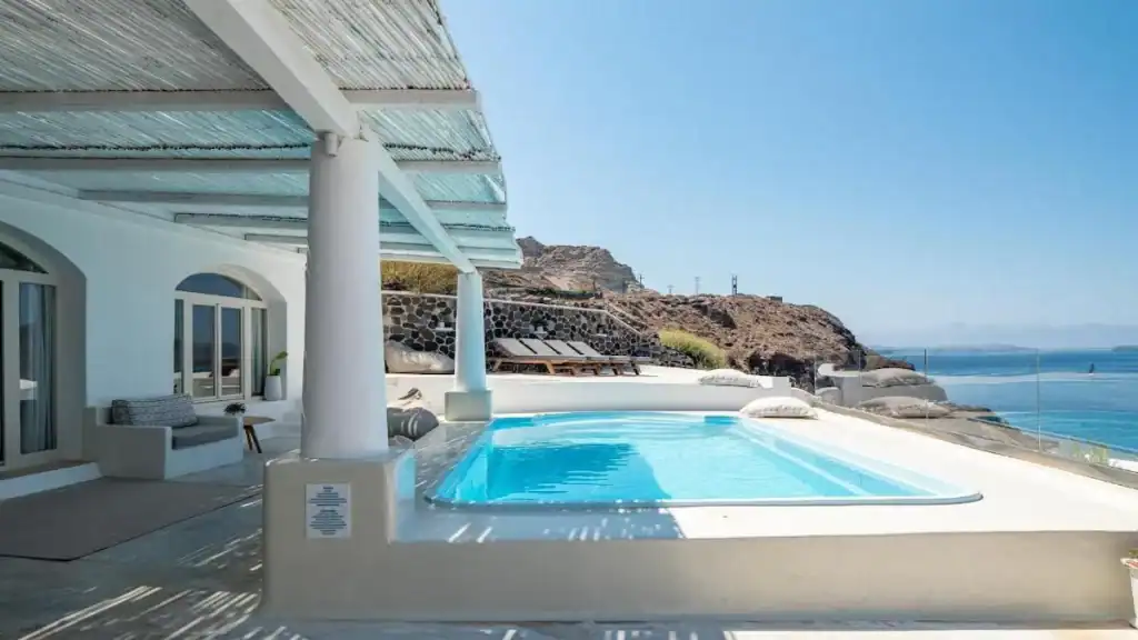 Accommodation in Oia Santorini Greece, Ode boutique hotel