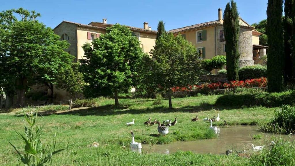 Best towns in Provence France, chambres d'hรดtes