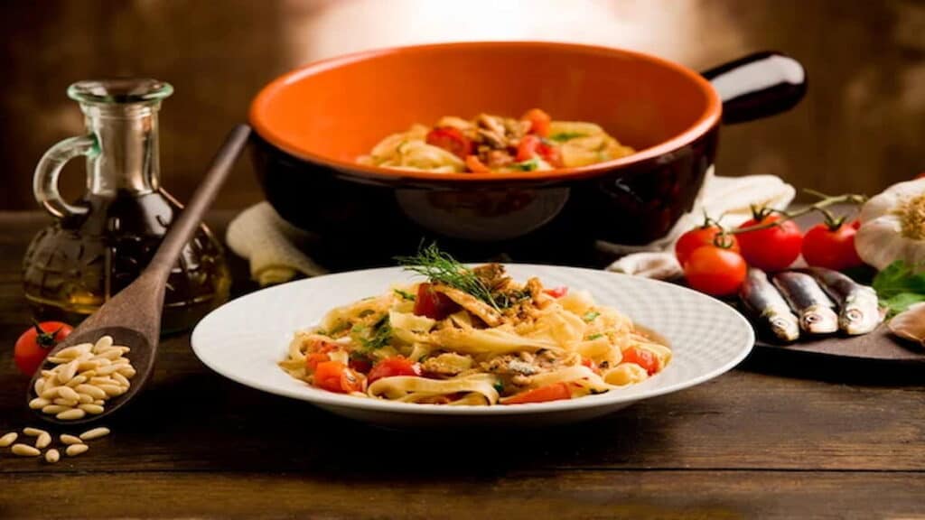 Italy food traditions, pasta with sardines