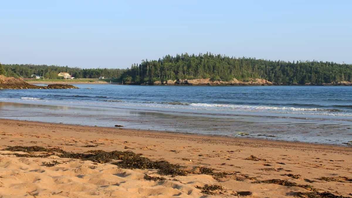 Tourist attractions in Atlantic Canada, Parlee Beach