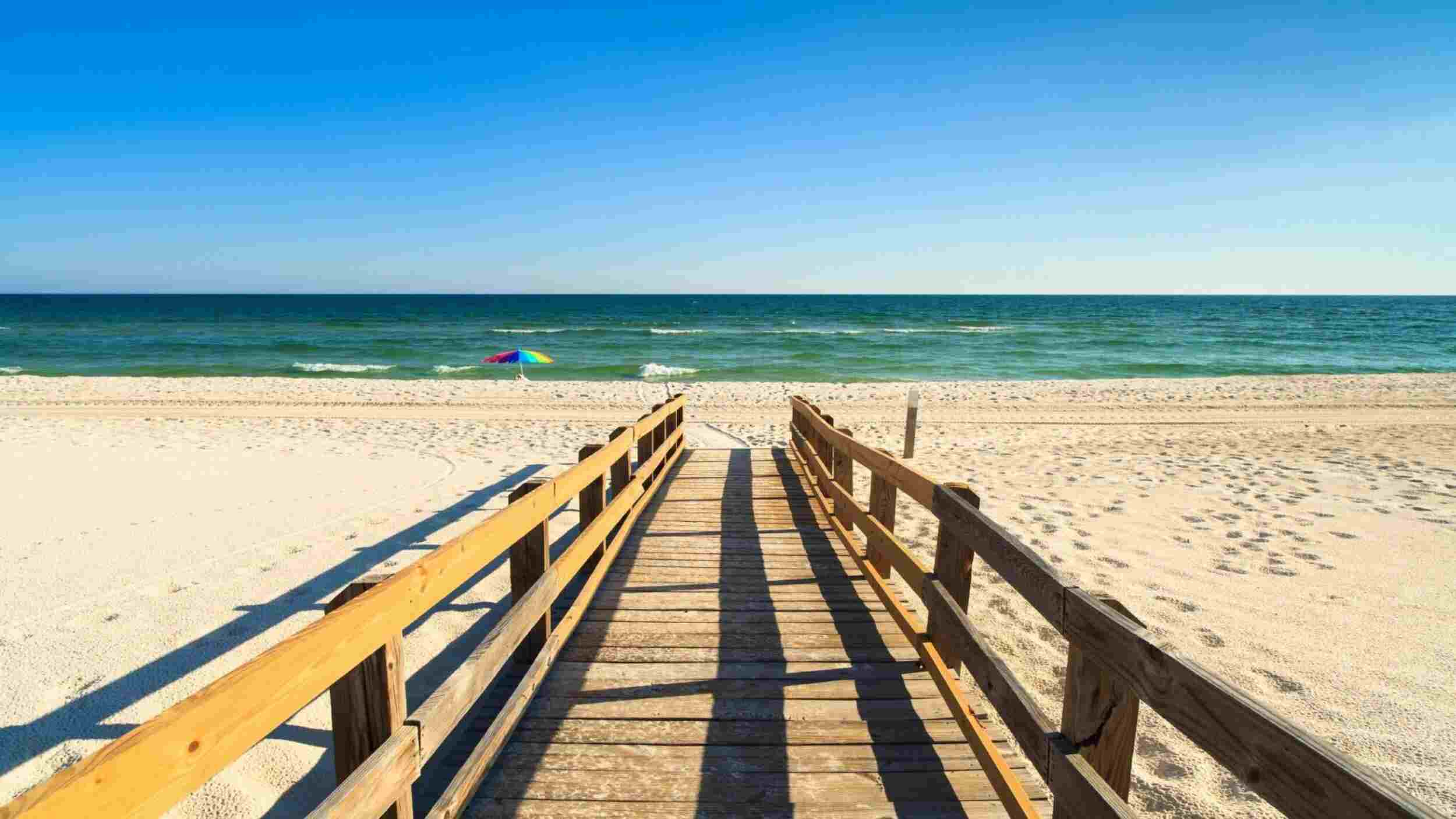Popular vacation spots in Florida, boardwalk