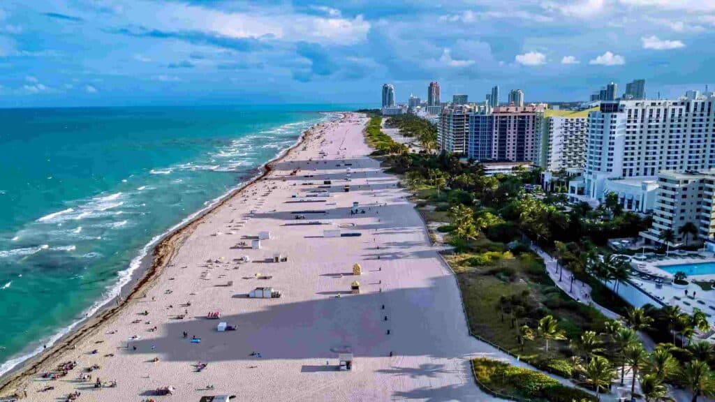 Popular places in Florida, beachfront