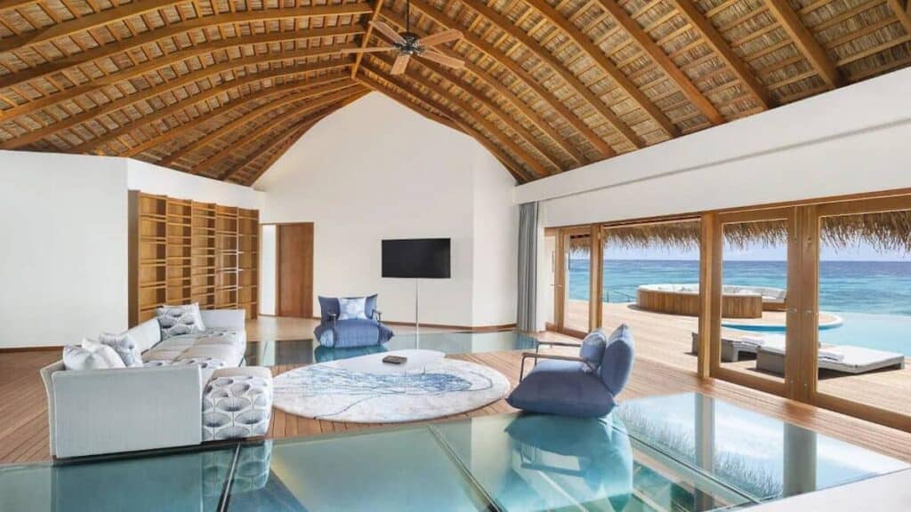 Best Maldives Resorts, Glassfloor