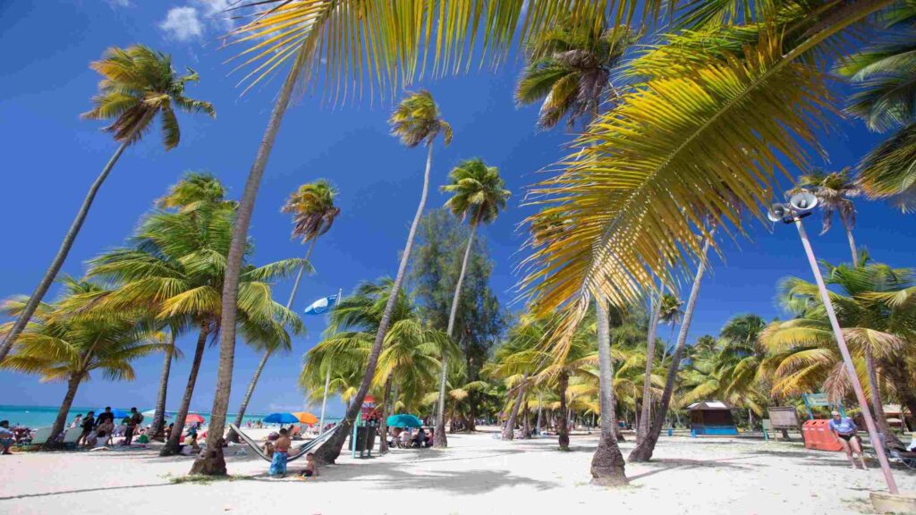 Puerto Rico Playas, Luquillo beach