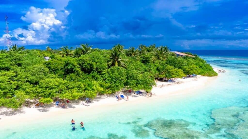 Best Maldives Resorts, Rasdhoo Island