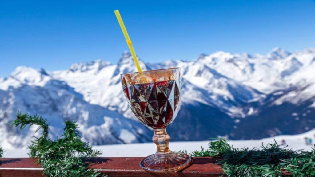 Snowy Vacation Spots, alpine view