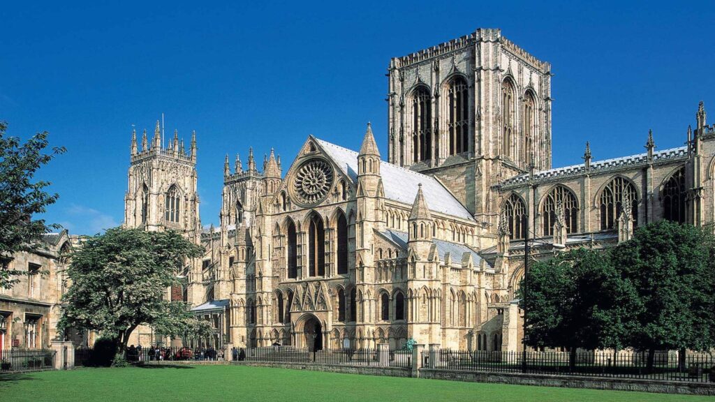 sightseeing places in England, York Minster