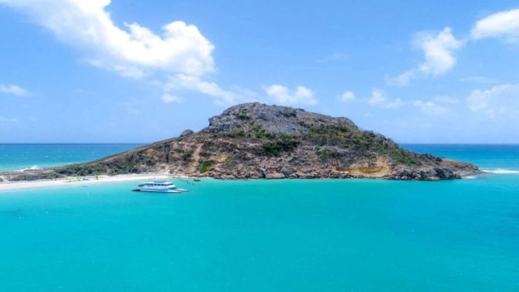 Things to do in Puerto Rico, caja-de-muertos-en-ponce