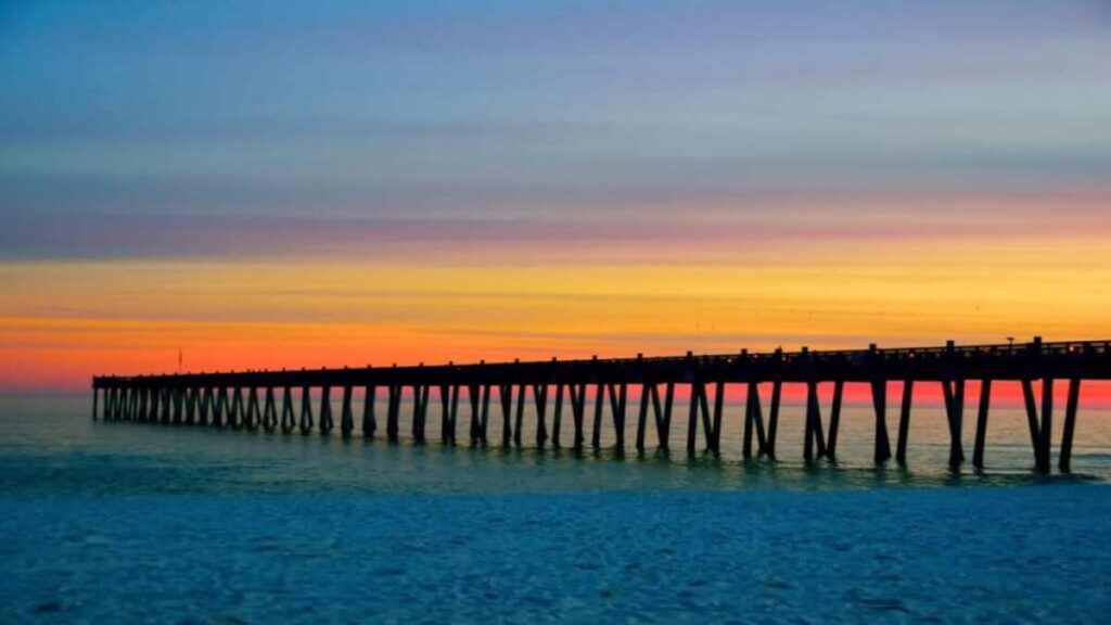 Attractions in Pensacola Florida, beach gulf pier