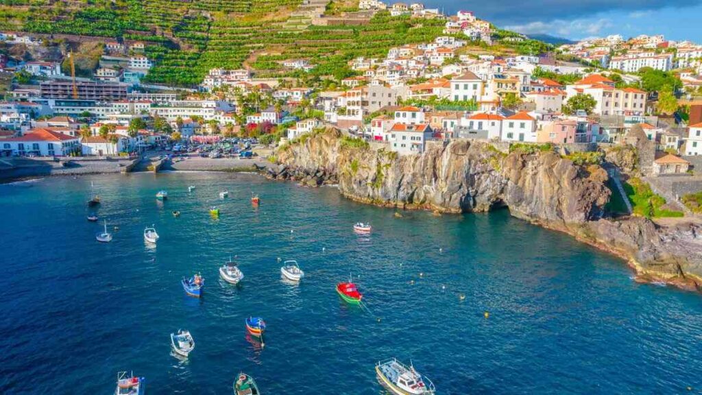 Things to visit in Madeira, Camara-de-Lodos-Village