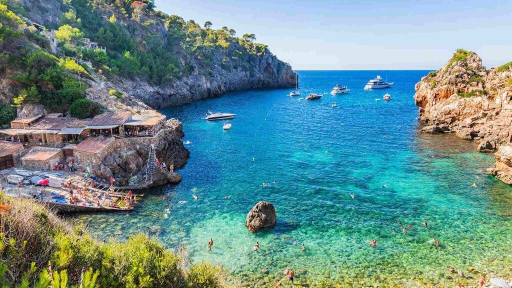 Best beaches in Mallorca Spain, Cala Deia