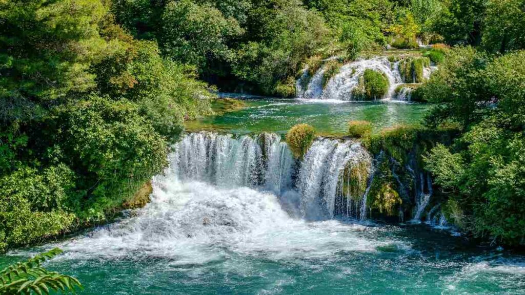 Plan a trip to Croatia, waterfall at Krka