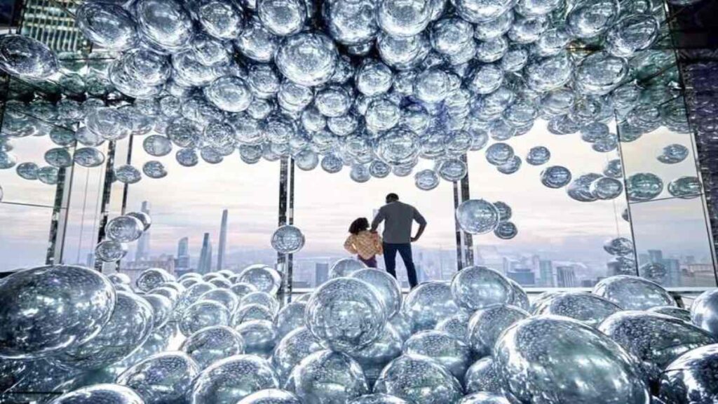 SUMMIT One Vanderbilt, balloons