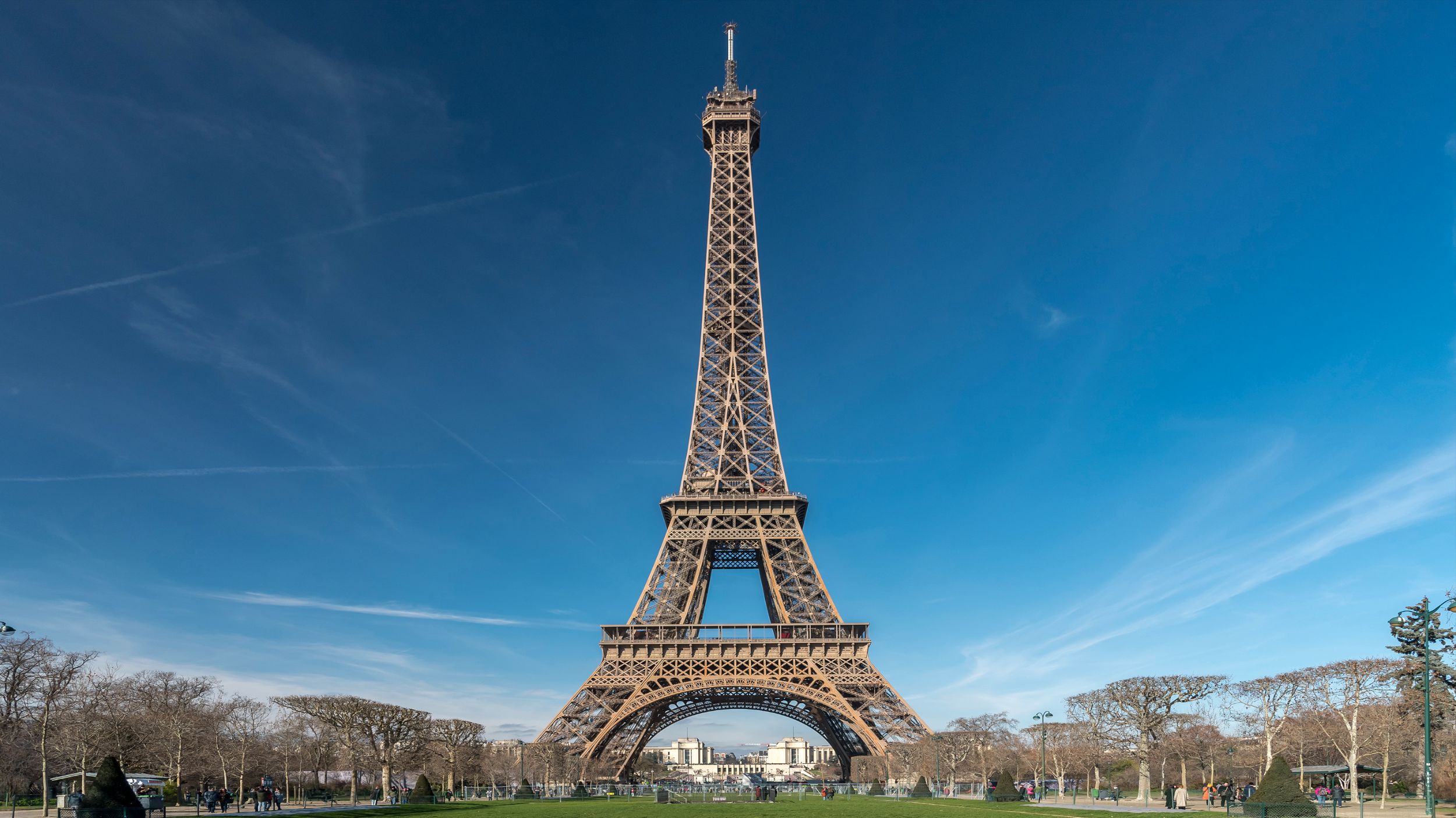 Amazing facts about France, Eiffel Tower
