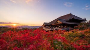 Coolest Cities in Japan, temple higashiyama kyoto