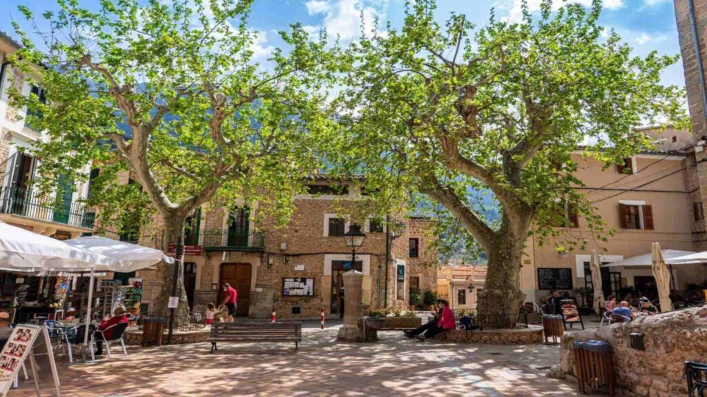 Fornalutx Mallorca, plaza