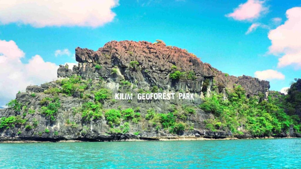 Kilim Geoforest Park, impressive rocks