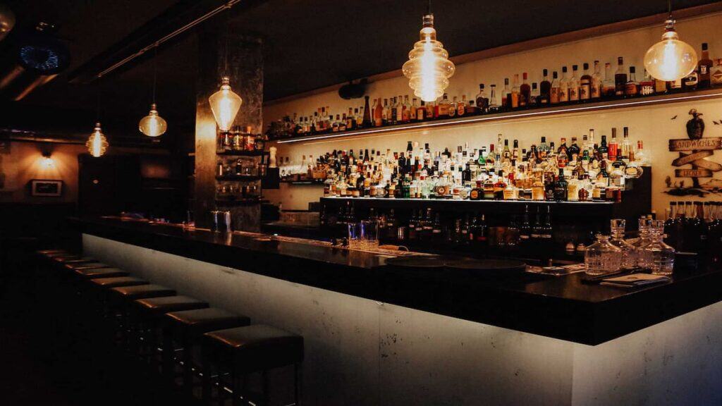 Belgian Quarter Cologne, Little link bar