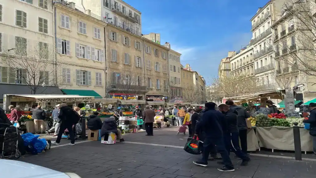 Visiting Bordeaux France, Marchรฉ des Capucins