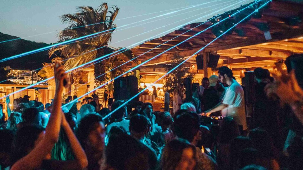 Mykonos Beach, Kalo Livadi Party