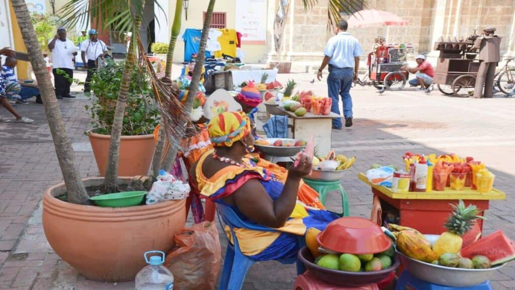 Guatapé Town, Street food vendors