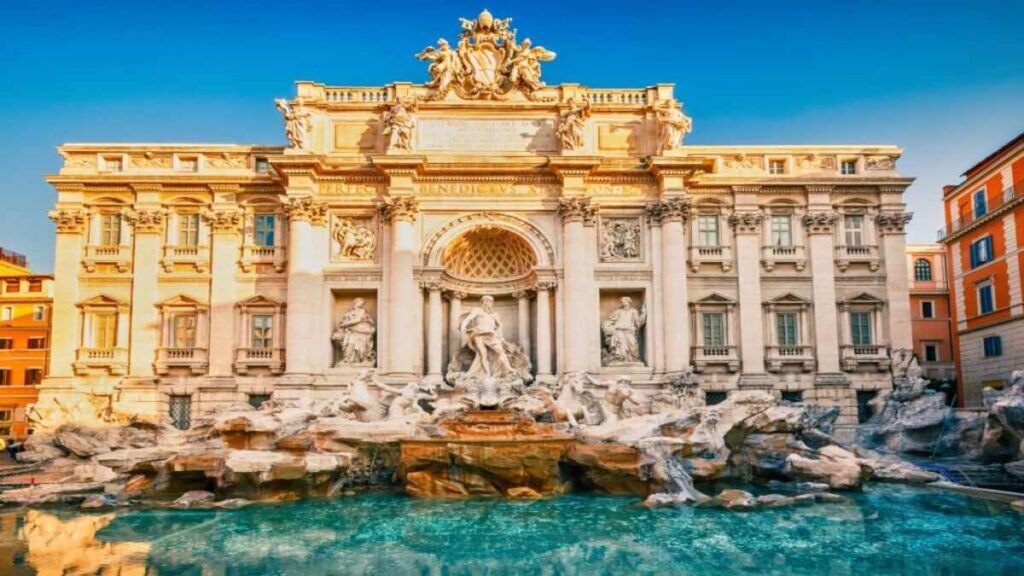 best italian city to visit, fountain di Trevi