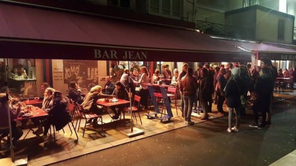 Things to do in Biarritz, Bar Jean