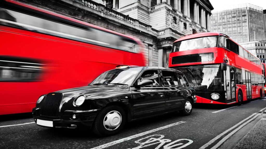 Traveling lone to London, taxi