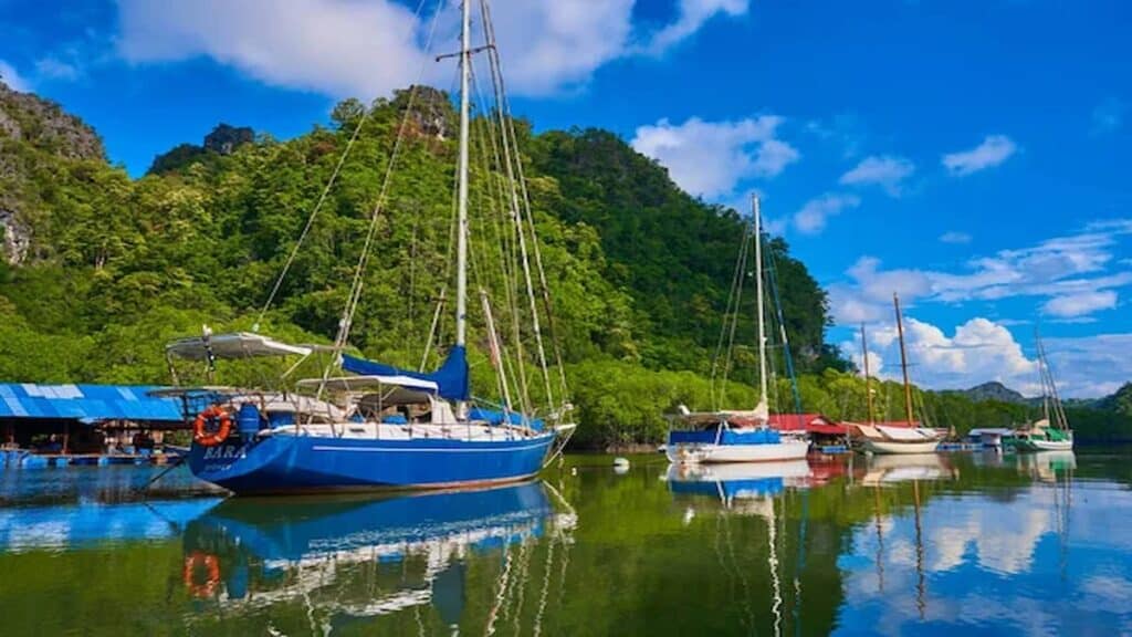 Kilim Geoforest Park, boat tours
