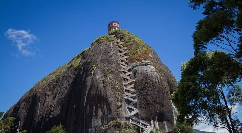 Guatapé Town, climbing La Piedra