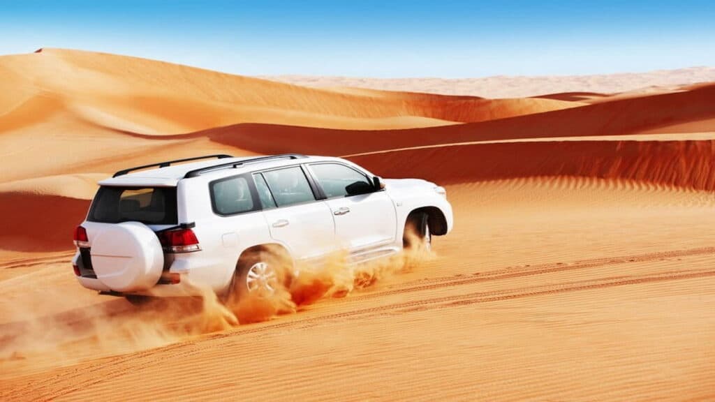 Dune bashing in Dubai, off road day