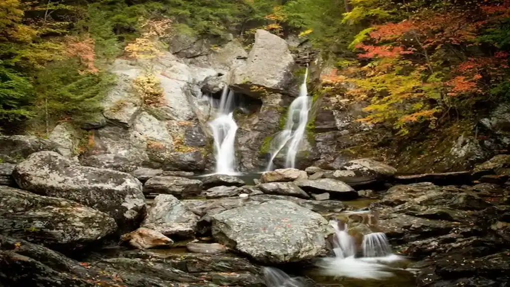 Vacation spots in Massachusetts, Bash Bish Falls