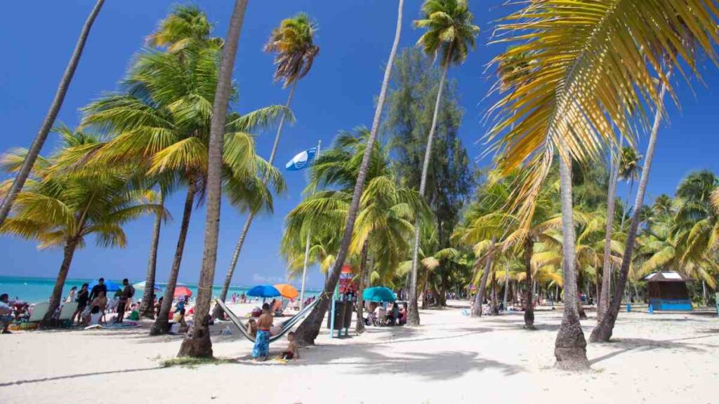 Puerto Rico Playas, Luquillo beach